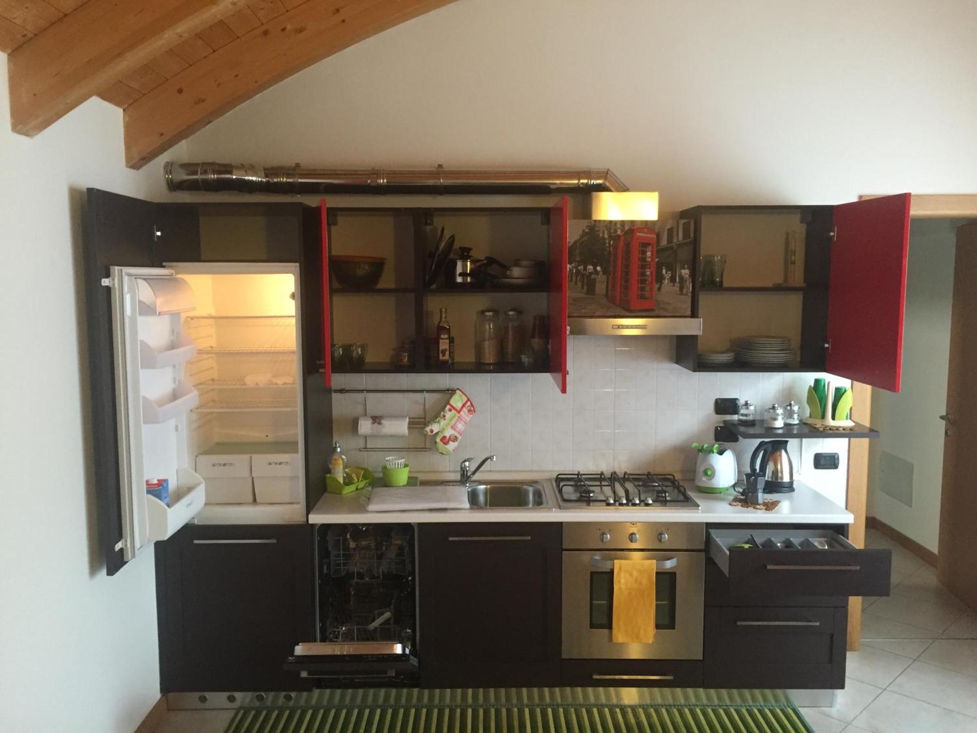 Jomary Apartment 贝尔加莫 外观 照片